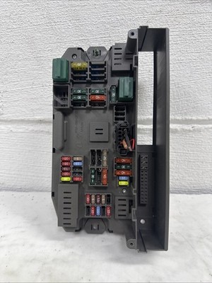 07-13 BMW E70 X5 E71 X6 DASH CABIN FUSE RELAY JUNCTION MODULE BOX FUSEBOX