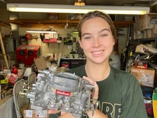 Edelbrock Remanufactured Carburetor 750 CFM Manual Choke # 1407