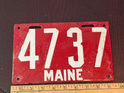 c.1909 Maine porcelain license plate Baltimore enamel & Novelty Co red restored