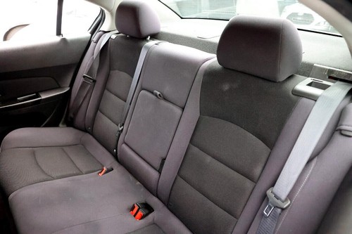 2014 Chevrolet Cruze LT - Picture 8 of 12