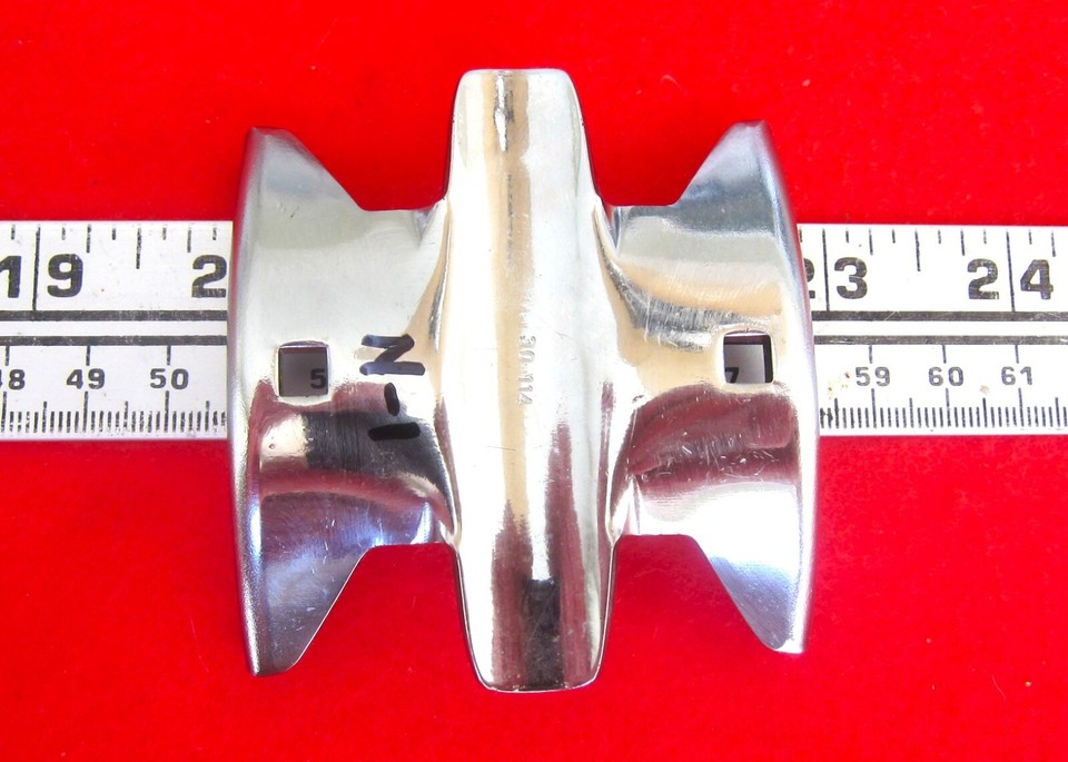 3 Part 32-20 Stand Screw Not Handle #1182712 Reel Real PENN Sénator 114 6/0