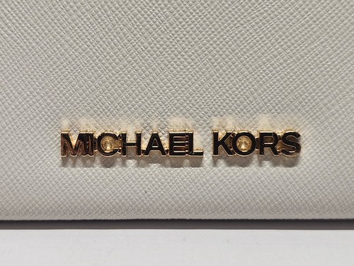Michael Kors Jet Set Slim Crossover Optic White Womens Wallet 35H1GTVW2L-085 New - Picture 13 of 17