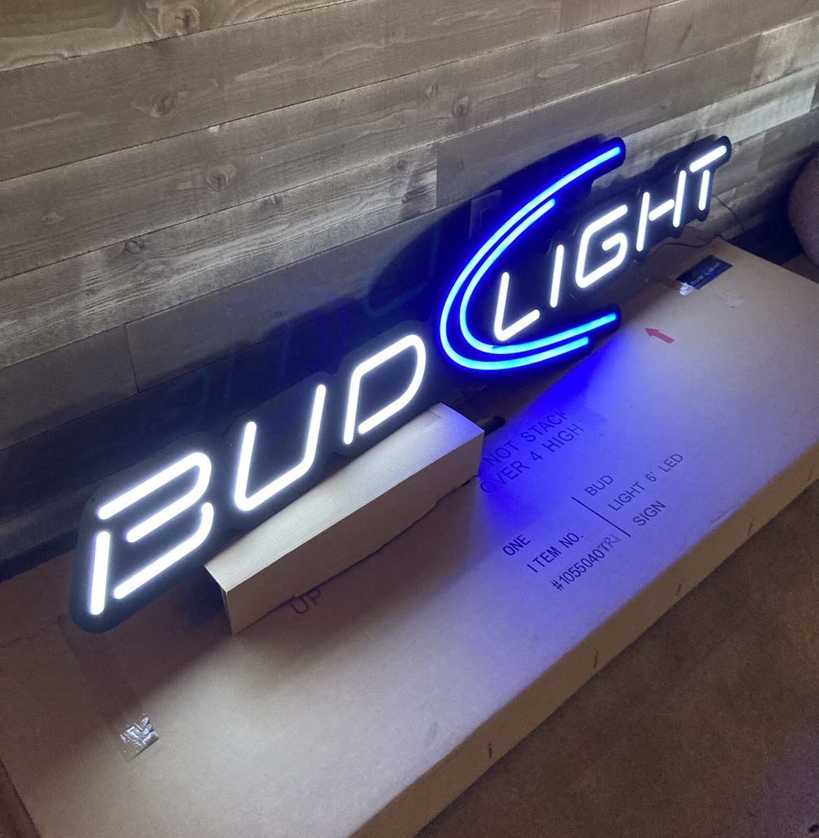 NEW🔥 PICK UP ONLY Bud Light Beer HUGE 6' Feet Light LED Beer Bar