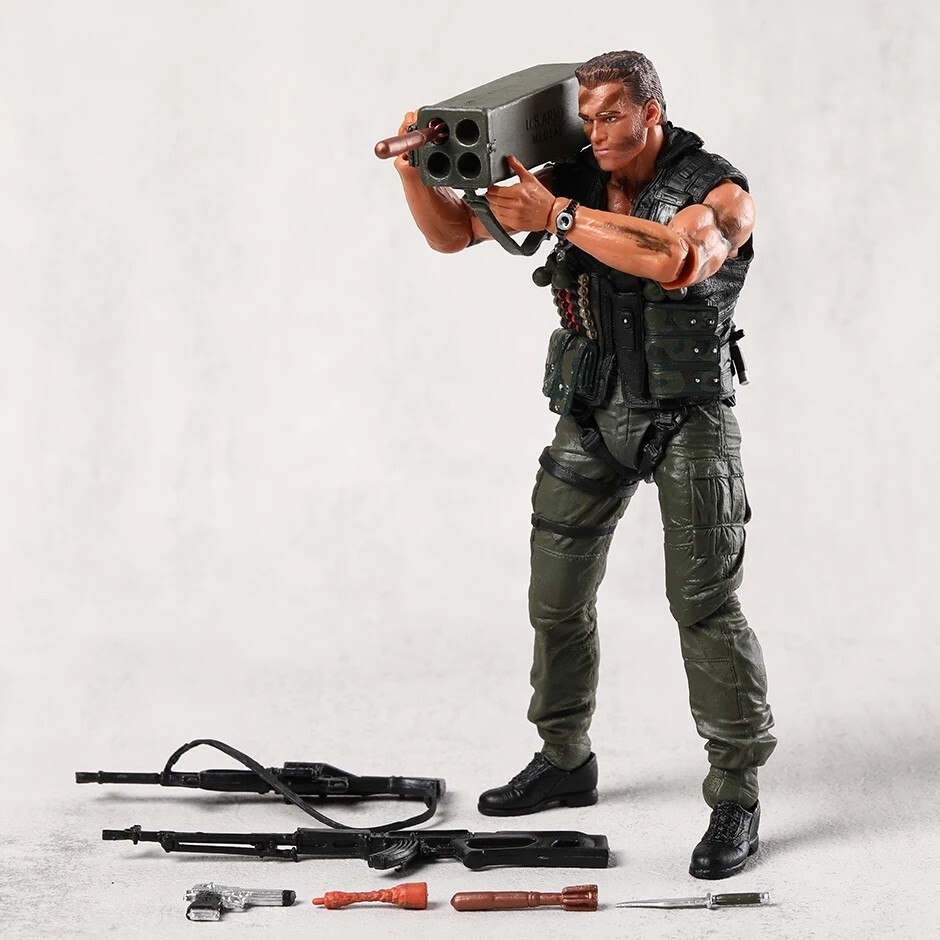 Figurine NECA Ultimate Commando John Matrix de 18cm pour collectionneurs
