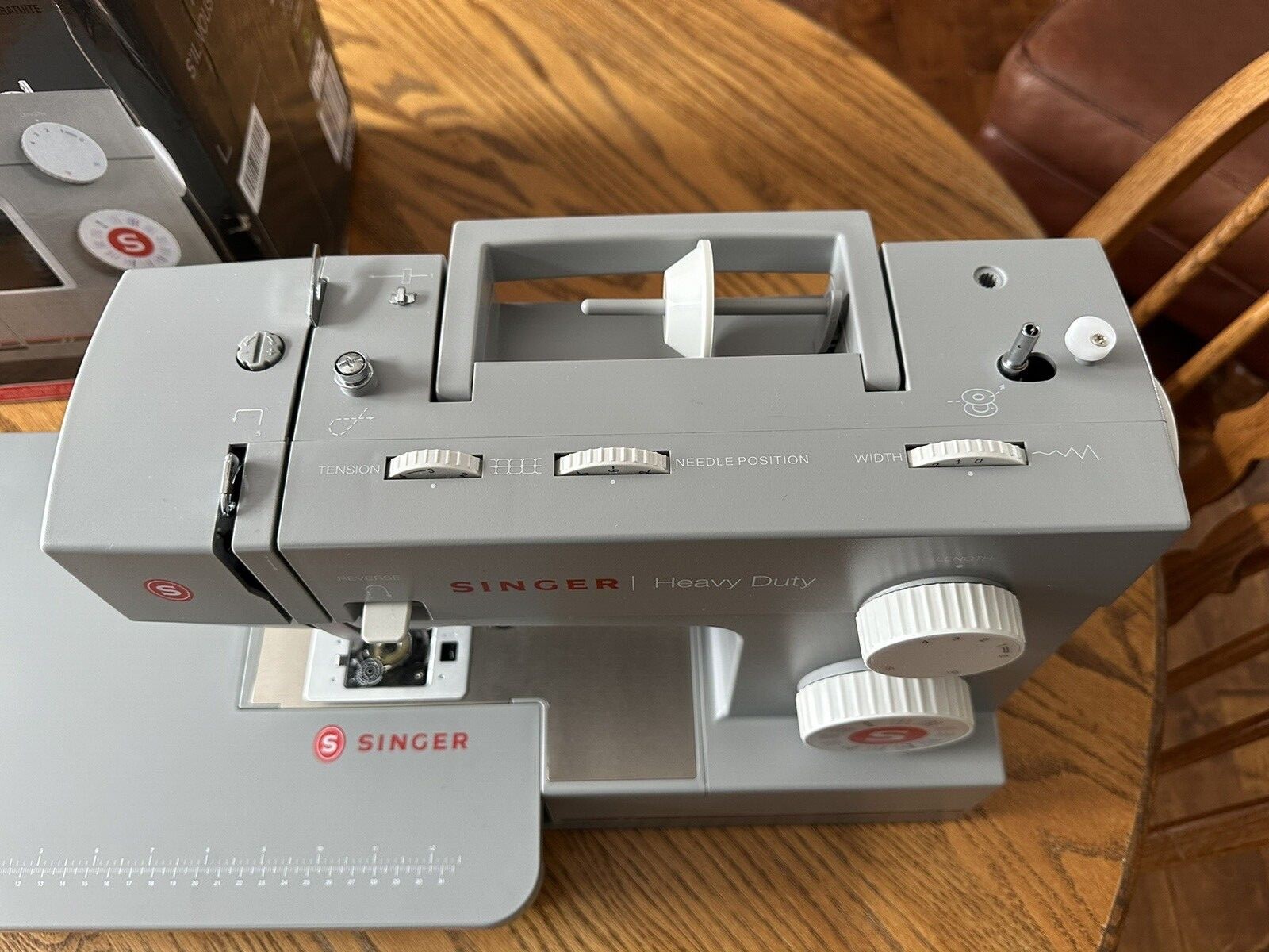 SINGER 64S Heavy Duty Mechanical Sewing Machine, Gently Used, Bonus