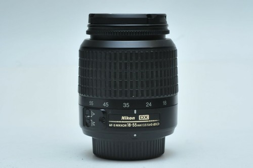 Nikon AF-S DX NIKKOR 18-55mm f/3.5-5.6G Lens - Picture 2 of 4