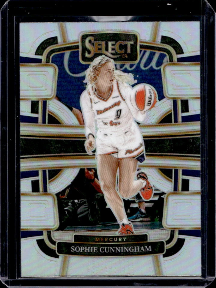 Sophie Cunningham trading card