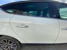 Porte arrière et accessoires Lancia DELTA