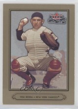 2002 Fleer Fall Classic Yogi Berra #9 HOF 0l2