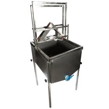 Rental - Honey Extractor Kit 8 Frame Electric – Foxhound Bee Company - View #11