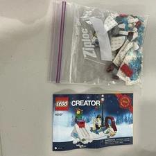 LEGO CREATOR: Winter Skating Scene (40107) Limited Edition Complete with figs  