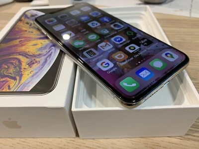 Iphone Xs Max 64gb Silver No Scratch Iphone Gumtree Australia