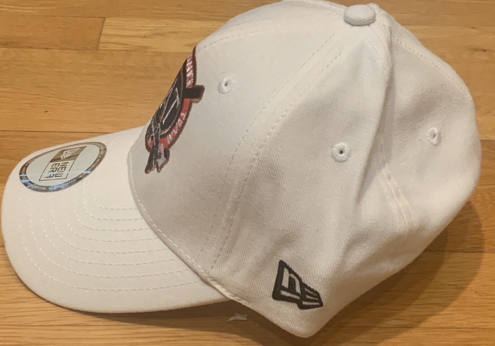 NEW ERA B.A.T BASEBALL ASSISTANCE TEAM WHITE HATMLB CHARITYADJUSTABLE