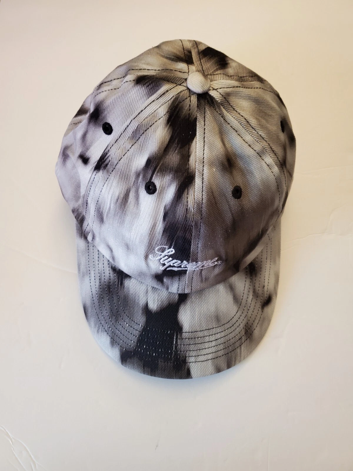 Chapeau Supreme 6 panneaux noir boucle marbre dos neuf