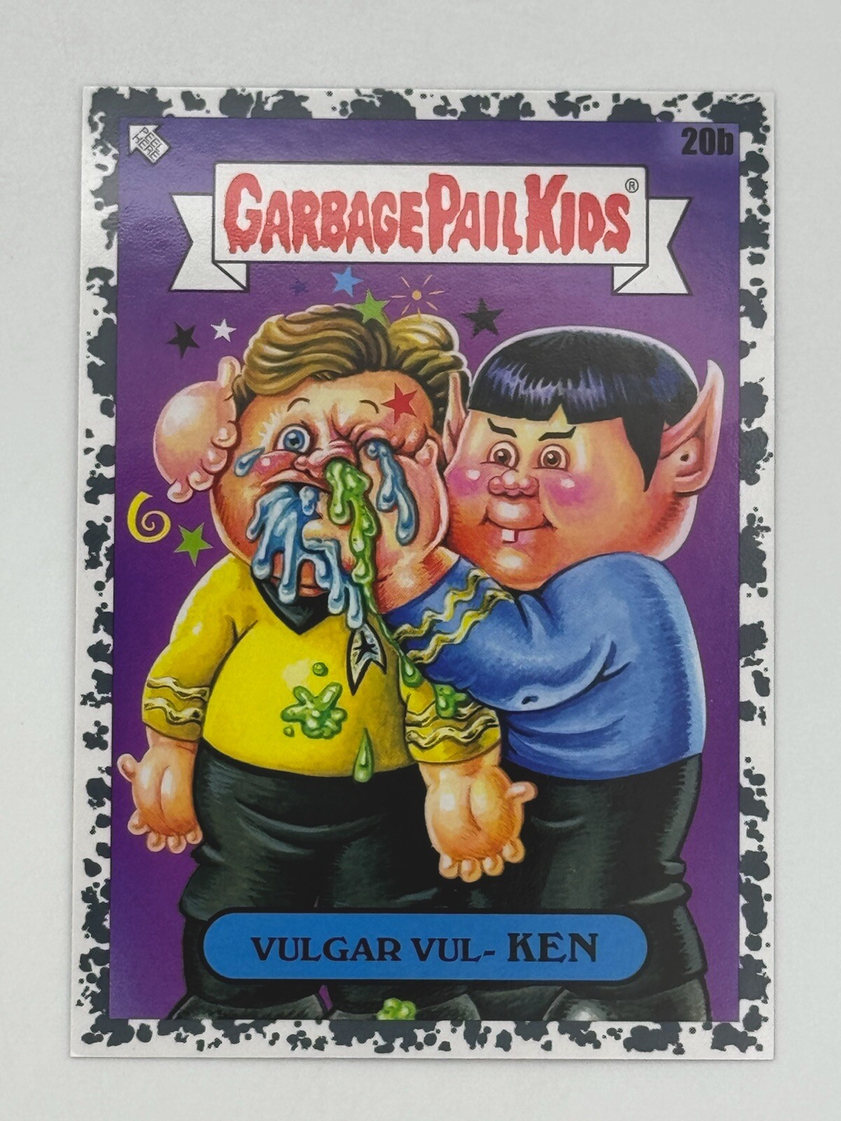 2023 Topps Garbage Pail Kids InterGoolactic Mayhem Grey #20b Vulgar Vul-Ken front