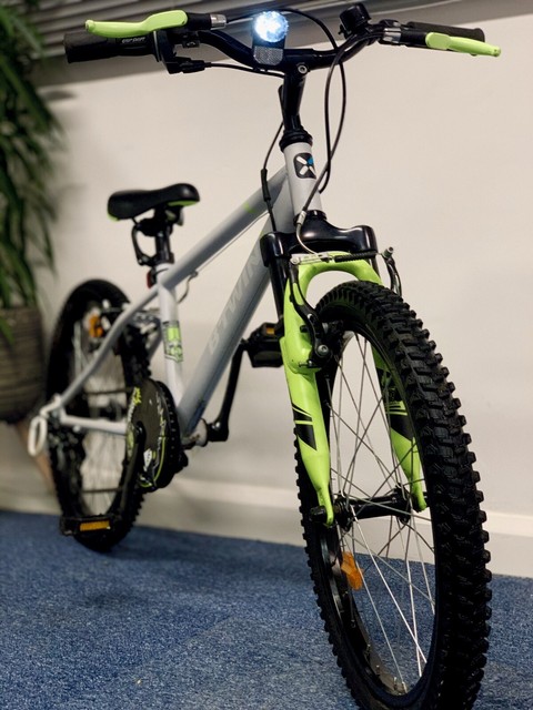 apollo chaos junior mountain bike