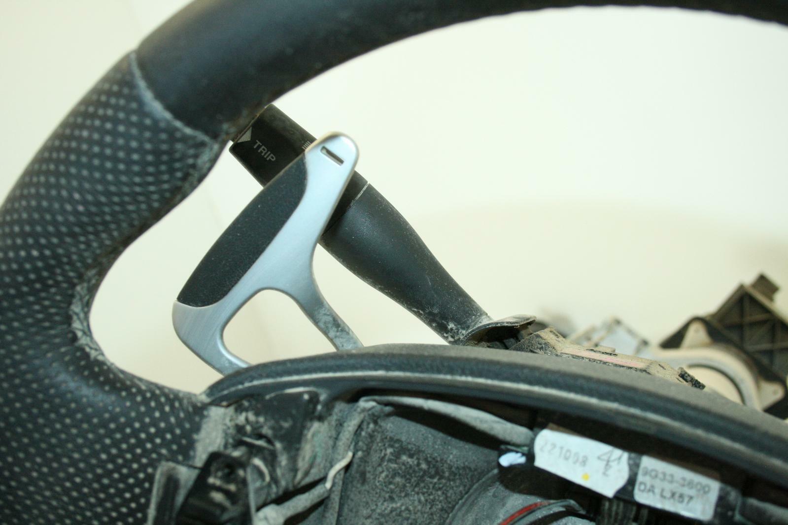 09 Aston Martin Vantage V8 Steering Column With Steering Wheel 4G43-3F818-AA