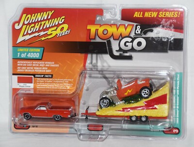 Johnny Lightning Tow & Go 1:64 1965 Chevy El Camino with Parade Float