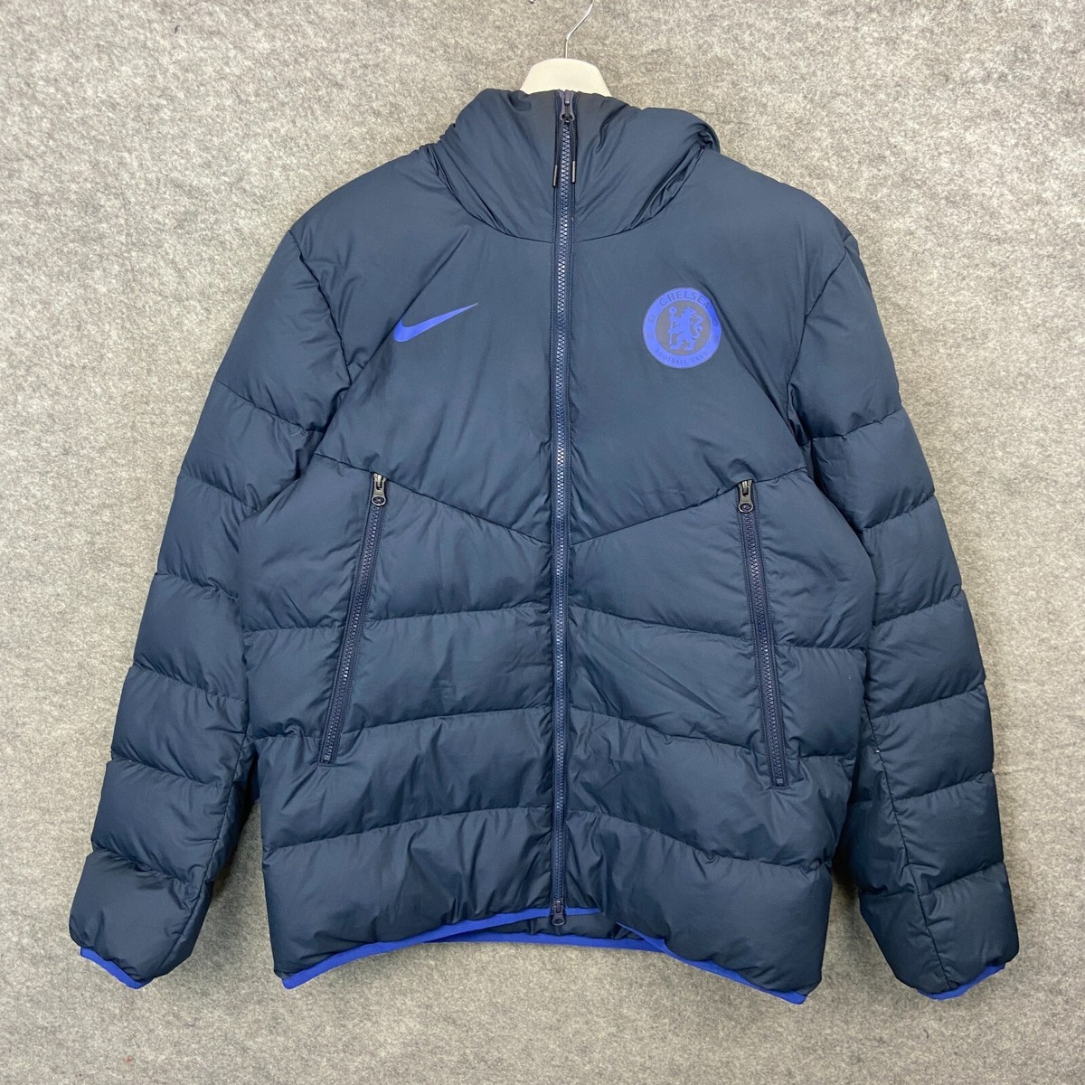 Chelsea Football Jackets Mens Large u0026 Medium Nike Strike Down Fill Player  Issued | eBay