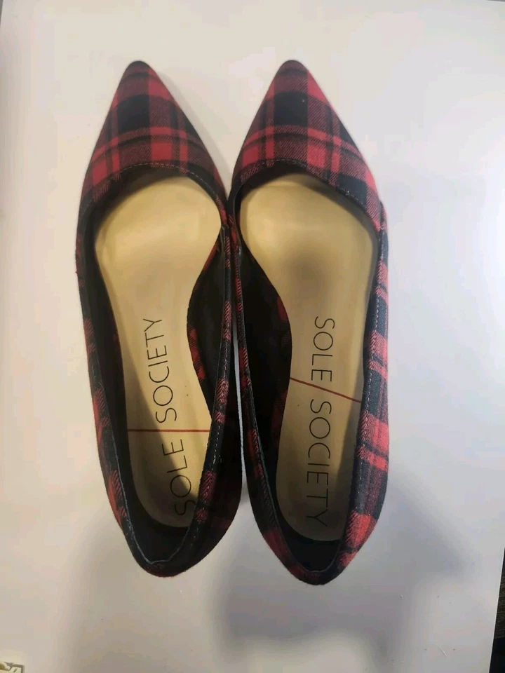 Sole Society Women’s Red & Black Plaid Slip-on Heels Size 6 Kitten Heel Shoe - Image 4 of 4
