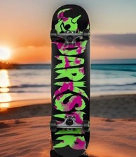 Darkstar Skateboard Pro Completo 31" x 7.75") Rosa Caliente/Verde Patín 🛹