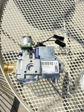 ***Nur einen Tag in Gebrauch*** Gaskombiventil für Buderus Gastherme
