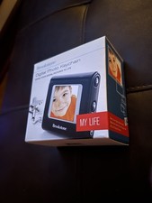 Brookstone 1.5 Digital photo Keychain NEW IN bOX