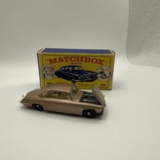 Matchbox Lesney 28c Jaguar Mark ten MK 10 1964 NM-M w/ original box, excellent