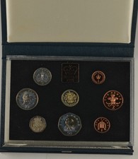 1983 ROYAL MINT 8 COIN PROOF SET - sealed/coa