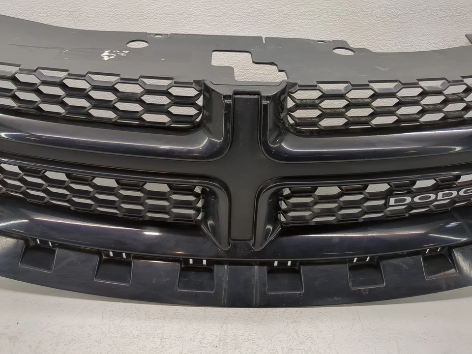 Бампер передняя решетка для Dodge Avenger 2011-2014 годов выпуска не входит в комплект B6F0W - Изображение 3 из 4