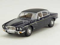 Jaguar XJ 6 Series II 4.2L 1973 Vanguards 1/43 Modellauto