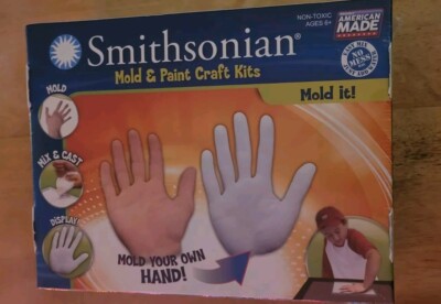 Smithsonian Kid s Mold and Paint Hand Plaster Kit NEW - Unopened 