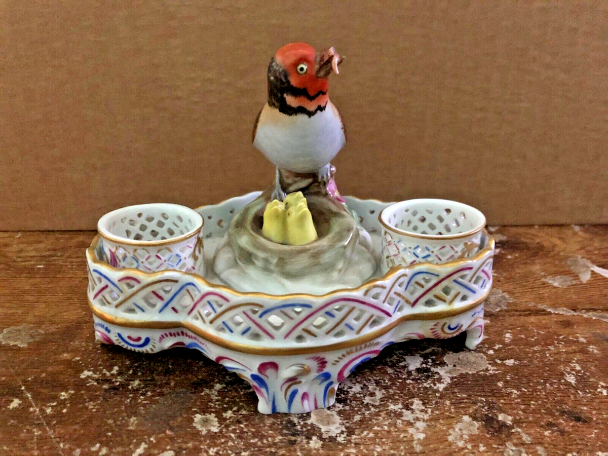 Lovely HEREND Hungary Reticulated Porcelain Birds Inkwell