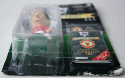 VINTAGE 1995 CORINTHIAN ROY KEANE MANCHESTER UNITED FOOTBALL