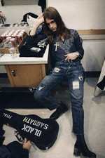 Black Sabbath Reunion Puts Spotlight on Old Card Sets 15