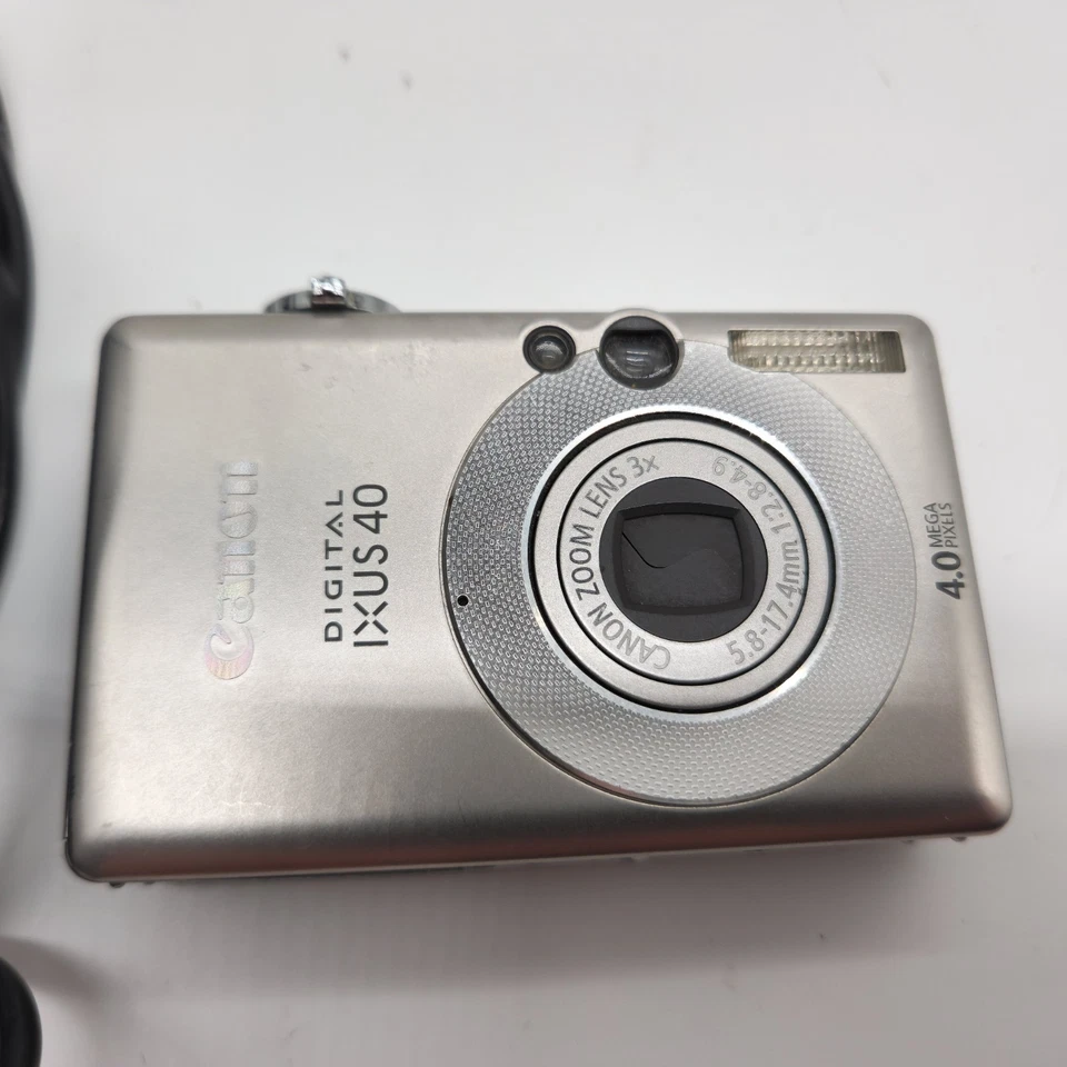 Canon Digital Ixus 40 Digitalkamera Foto Kamera 4MP Funktioniert Mit Ladegerät - Bild 2 von 4