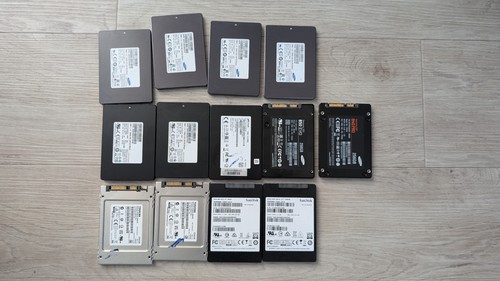 13 Stück Konvolute SSD 2.5" SATA Festplatten 250GB 256GB Sammlung