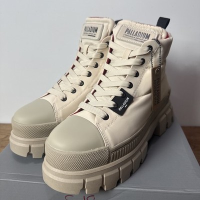 Palladium Revolt Boot Overcush Almond Milk Womens Size 10 Boots Platform Shoes