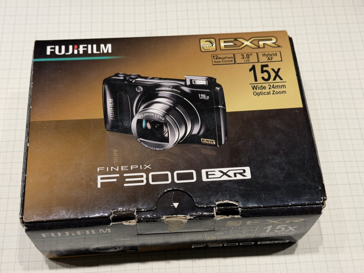 FUJIFILM FinePix F300EXR 富士フイルム FinePix F300EXR [ブラック