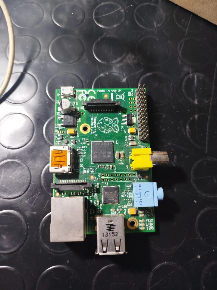 Raspberry Pi 1 Model B + 512MB 700MHz Single Board Computer Arcade - Imagen 4 de 4