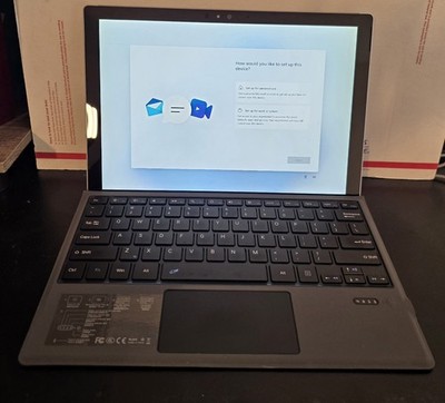 Microsoft Surface Pro 4 1724 Tablet i5-6300U 256GB SSD 8GB DDR3 Silver