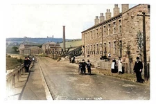 ptc2294 - Yorks. - Early view of Cottages on Lady Ann Road, Batley - print 6x4