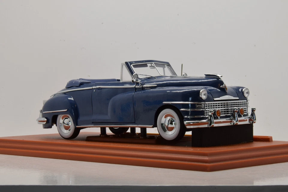 CHRYSLER NEW YORKER 1948 CHARLESTOWN COLLECTIBLES 1/18 EN BOITE À RESTAURER - Photo 4/4