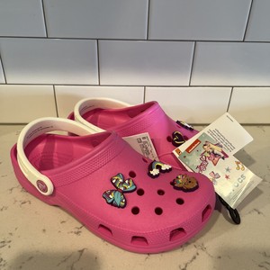 crocs j6