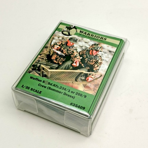 1/35 Waffen Sd.Kfz.234/1 or 250/9 Crew (Summer Dress) Warriors#35409 Resin Model - Picture 2 of 2