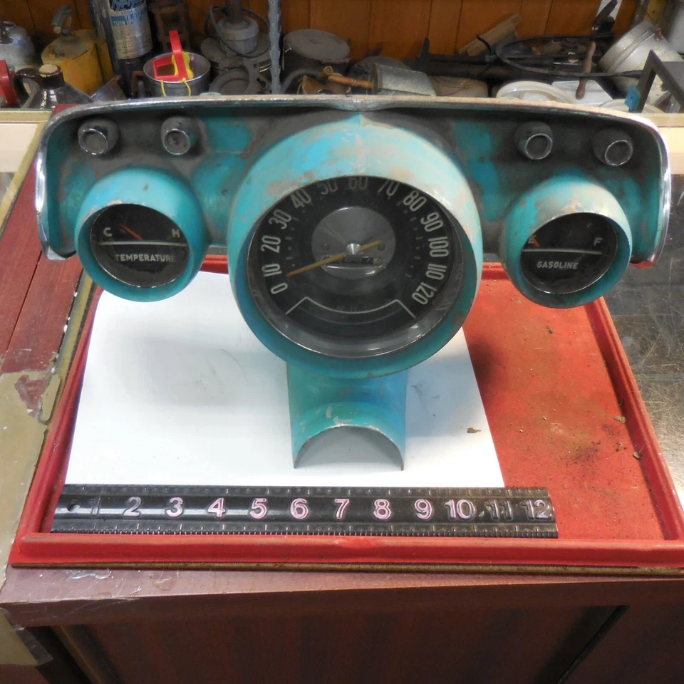 Chevrolet Belair Nomad 1957 tablero cuadro de instrumentos velocímetro 1584733 Foto 2 de 4
