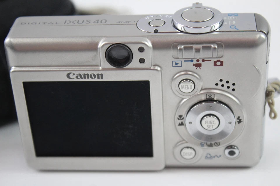 Canon IXUS 40 Digital Compact Camera Working w/ Canon 3x Zoom Lens - Image 3 of 4