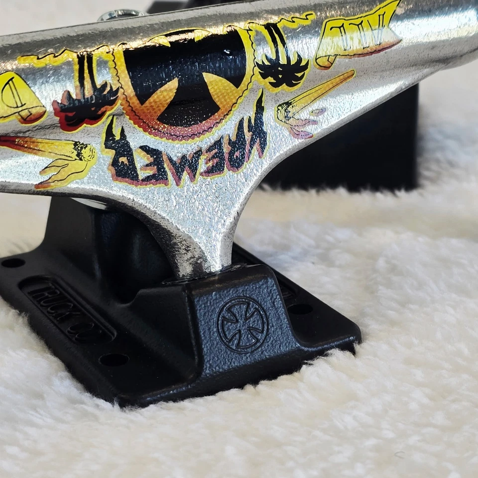 Camiones cruzados de hierro para todo el día Wes Kremer huecos Independent Stage 11 149 Foto 2 de 4