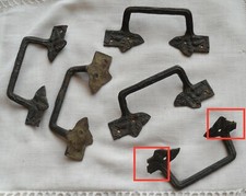 N°4 +1  VECCHIE MANIGLIE IN OTTONE STILE LIBERTY PER MOBILI VARI -