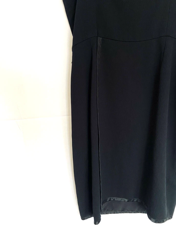 Mini Vestido Vintage BILL BLASS NIGHT Se Ajusta a S, XS Corto Negro Acanalado Texturizado Foto 4 de 4